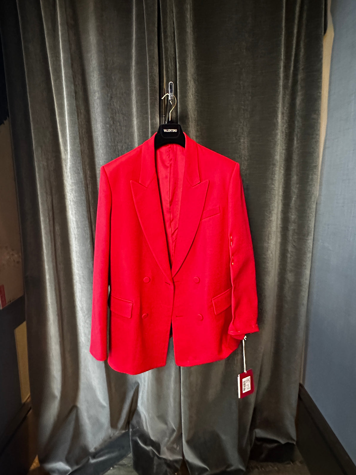 VALENTINO CREPE COUTURE DOUBLE-BREASTED JACKET $2,190.00 (SALE)