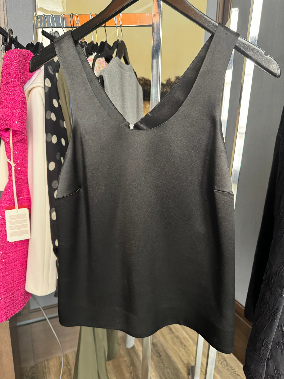 Partow Lou Tank
